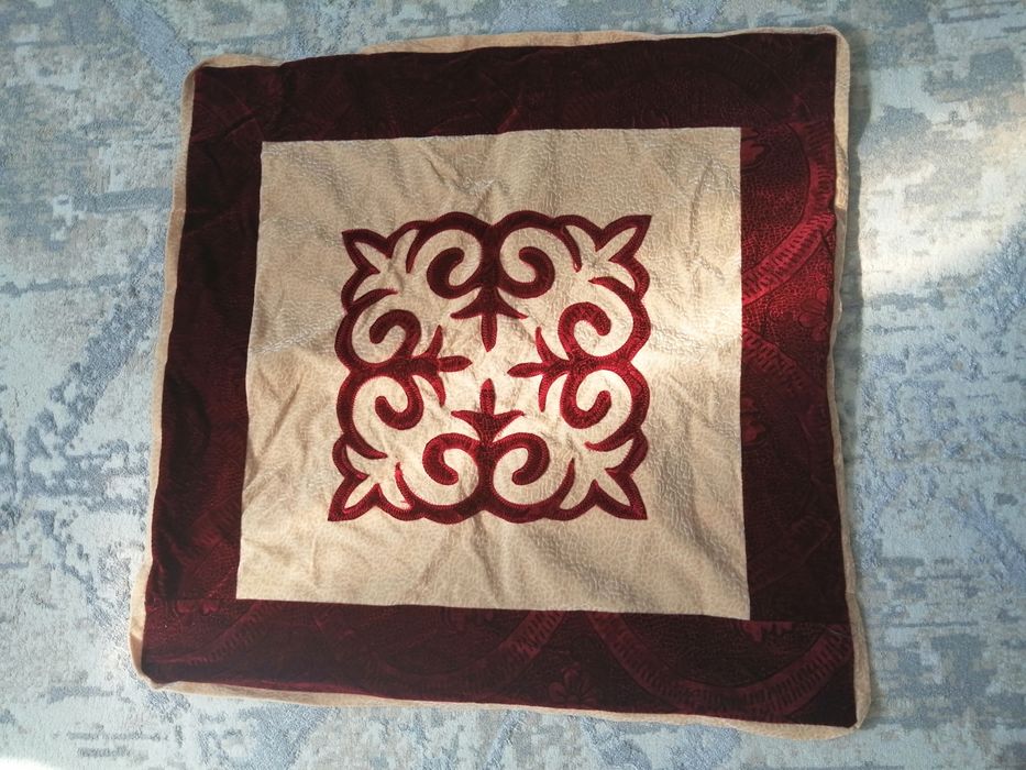 Курак корпе, корпе тыс