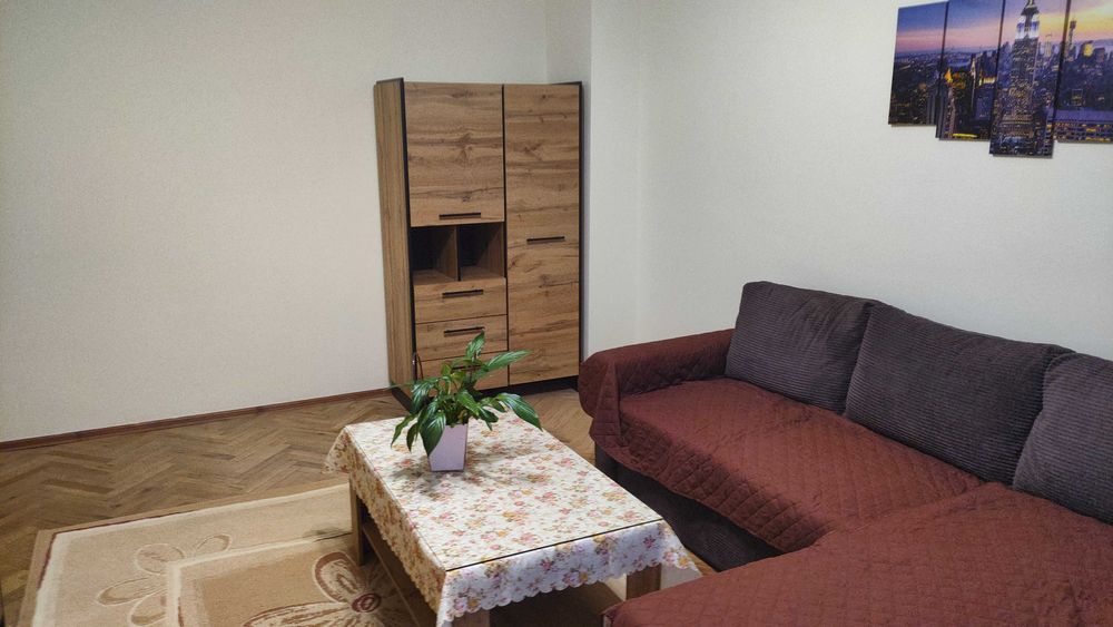 Дава се под наем Тристаен апартамент в Варна, Цветен квартал - 70 кв.м за 450 € - Снимка #10