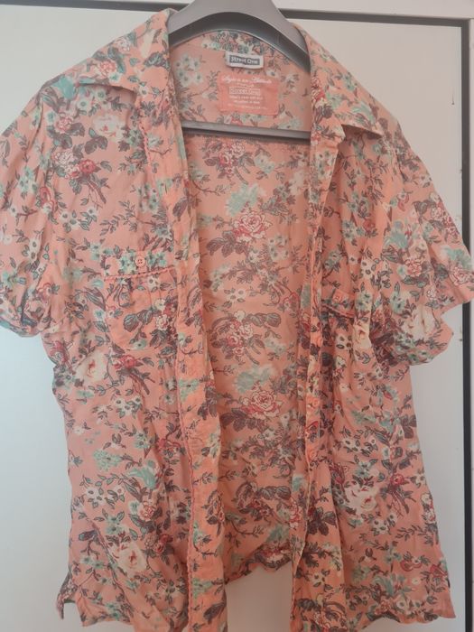 Дамски ризки и блузи