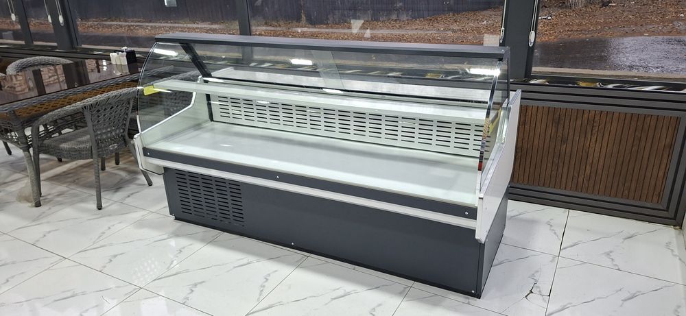 Витрина холодилник