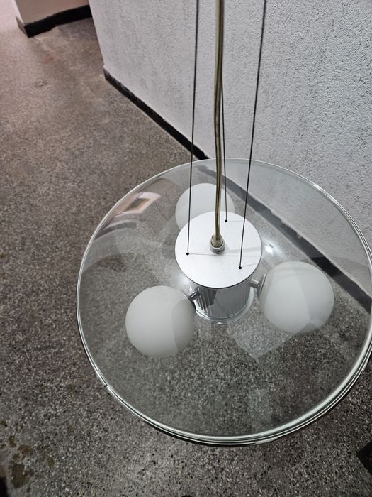 Полилей с три крушки