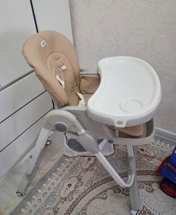 Стул для кормления