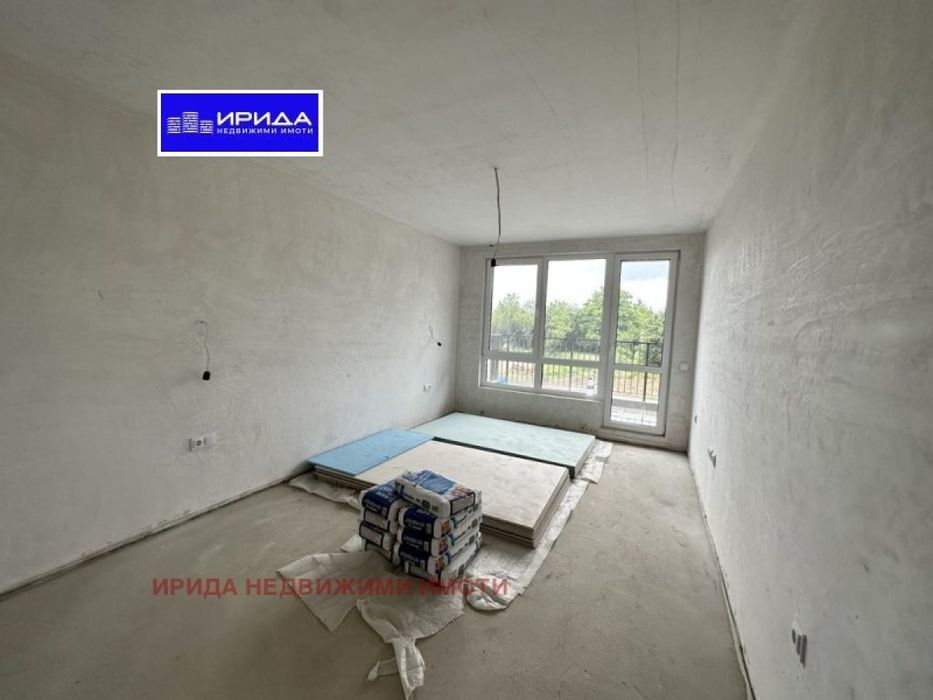 Просторен двустаен апартамент в Манастирски ливади с тераса