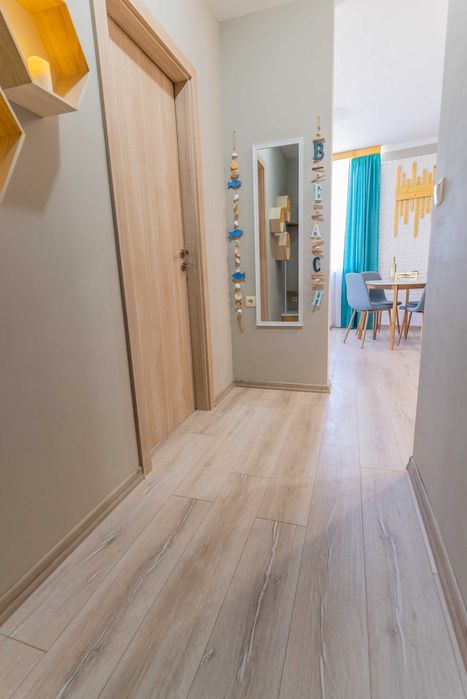 Продава се Четиристаен апартамент в Царево - 105 кв.м за 811 €/кв.м - Снимка #17