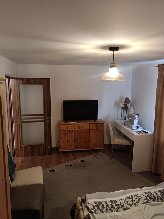 Casa 185 m2(BECI 33 MP / GARAJ) / Spatiu com. ,sat Hilita / Costuleni