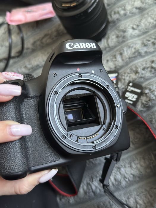 Фотоаппарат Canon Eos 4000D