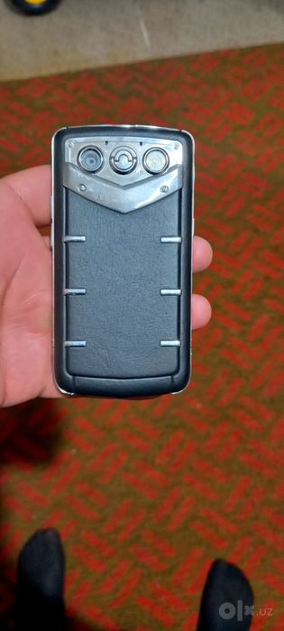 Vertu quest оригинал