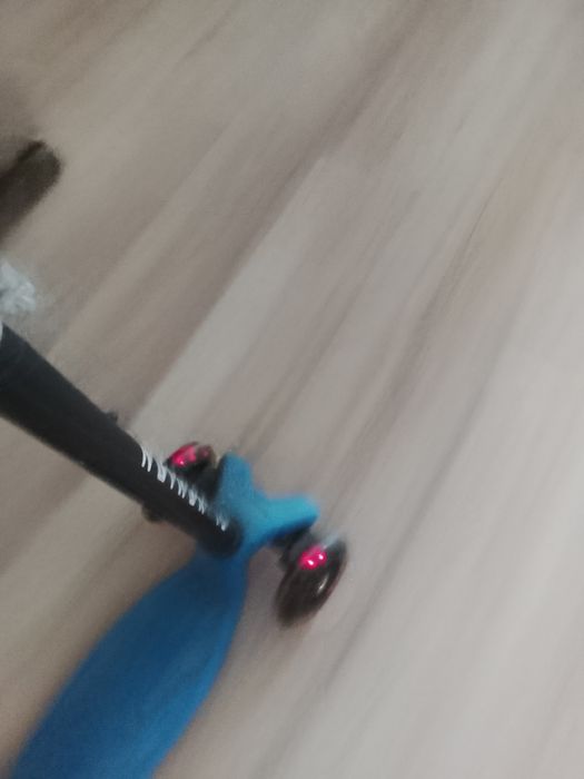 Самокат детский со светом