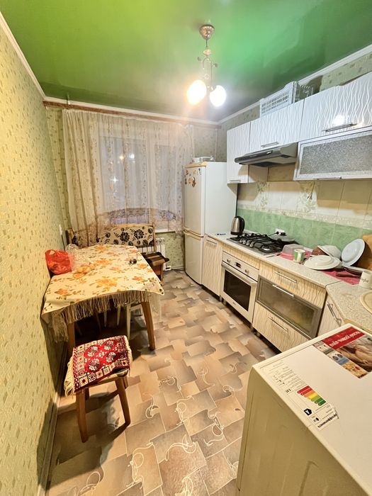 Продам 2 комн квартиру