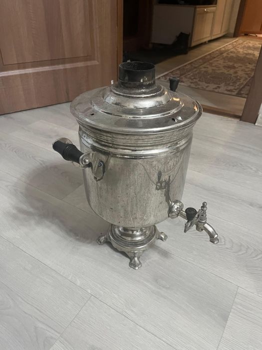 Продам самовар производства СССР есть клеймо ЗШВ