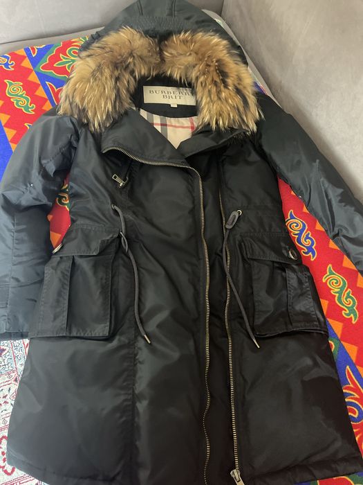 Продам пуховик женский