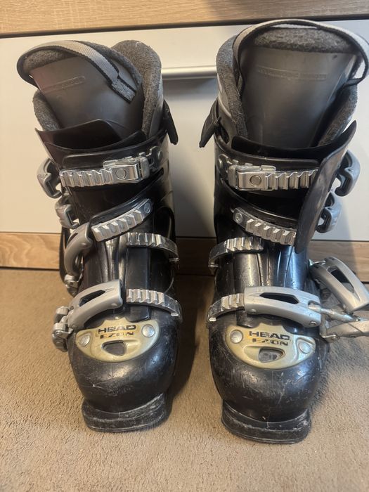 Ски обувки HEAD 240/245