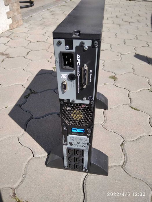 Smart UPS APC RT-2000