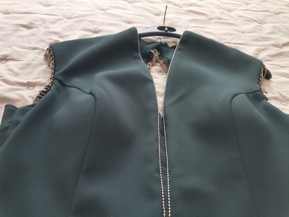 Елегантна дамска рокля