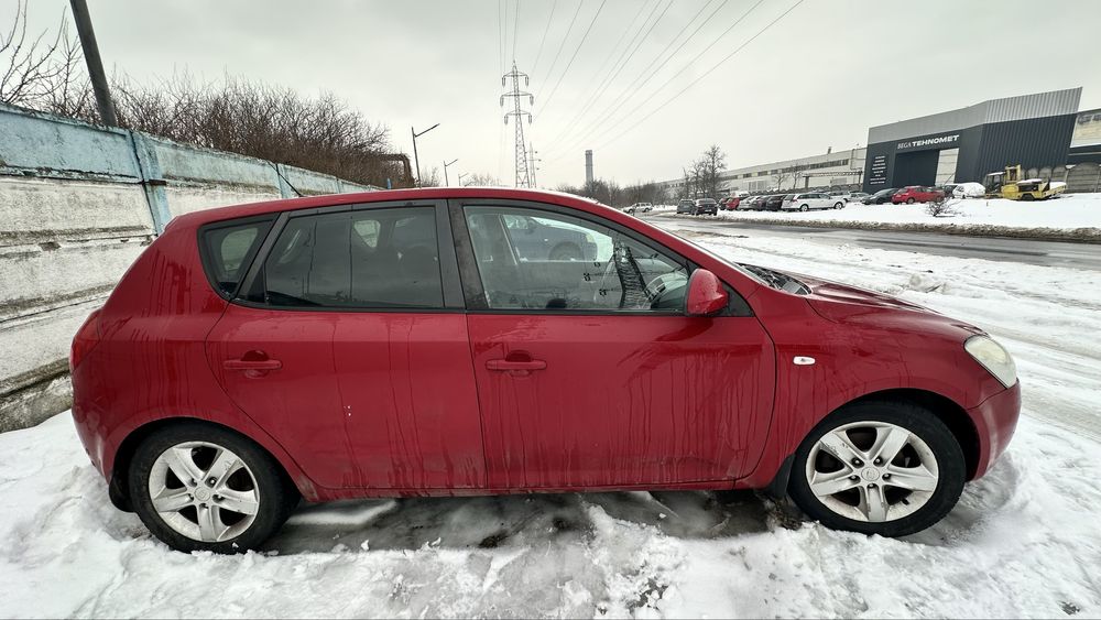 Kia ceed 2009 1.6 benzina  motor defect