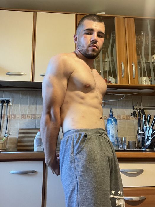 Antrenor personal, Instructor de fitness și Online Coach  Constanța