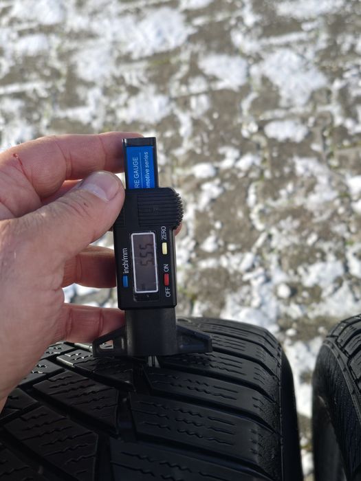 255 45 19 Continental