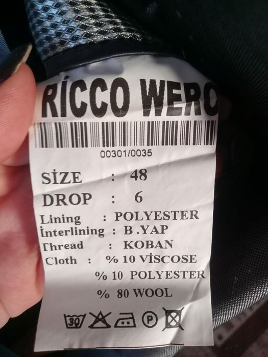 Продам Костюм мужской