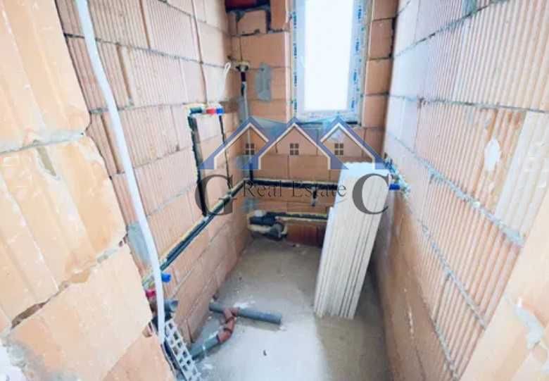 Продава се Едностаен апартамент в Варна, Погреби - 35 кв.м за 1938 €/кв.м - Снимка #3