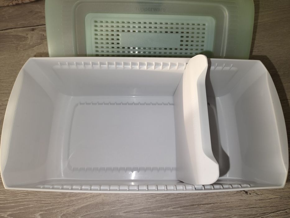 Хлебница Tupperware