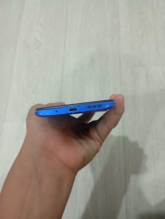 Продам Redmi 9c 4/128
