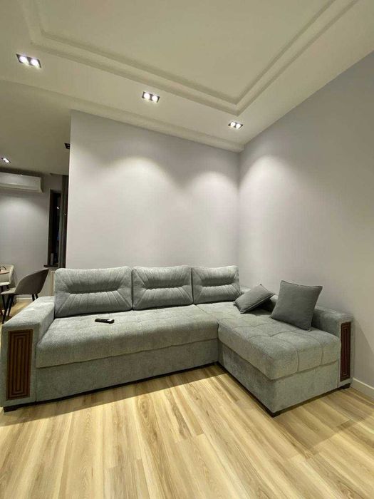 2шка на Мирзо Улугбекcком метро Хамида Алимджана ЖК "Янги Дархан" ID07