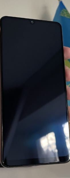 Самсунг А32 сатылады,  қасына подарок- смарт часы