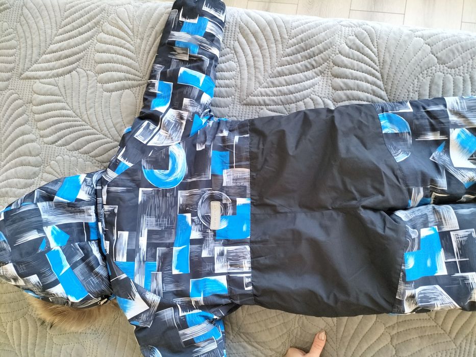 Продам зимний комбинезон.