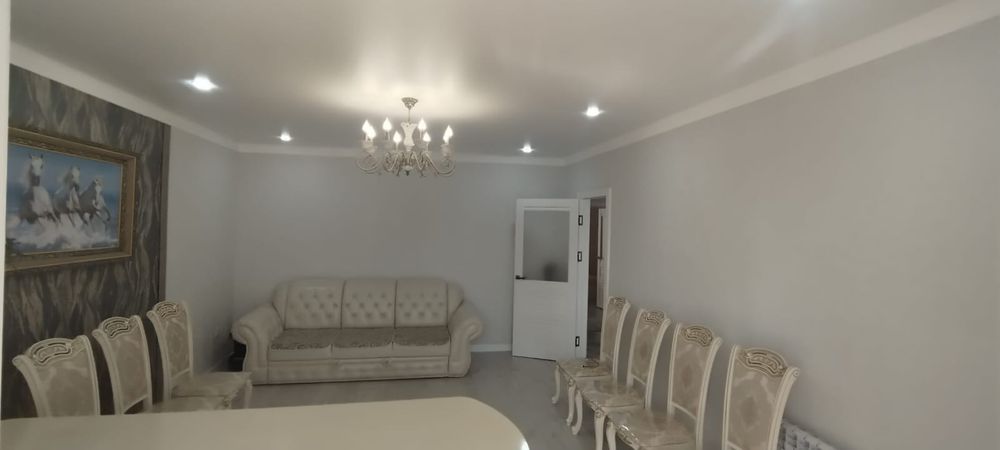 Продам 4-комн квартиру на Муканова
