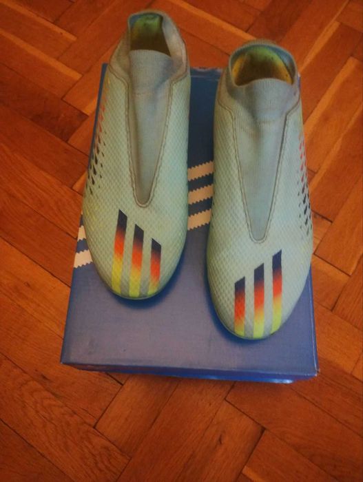 Футболни обувки Adidas