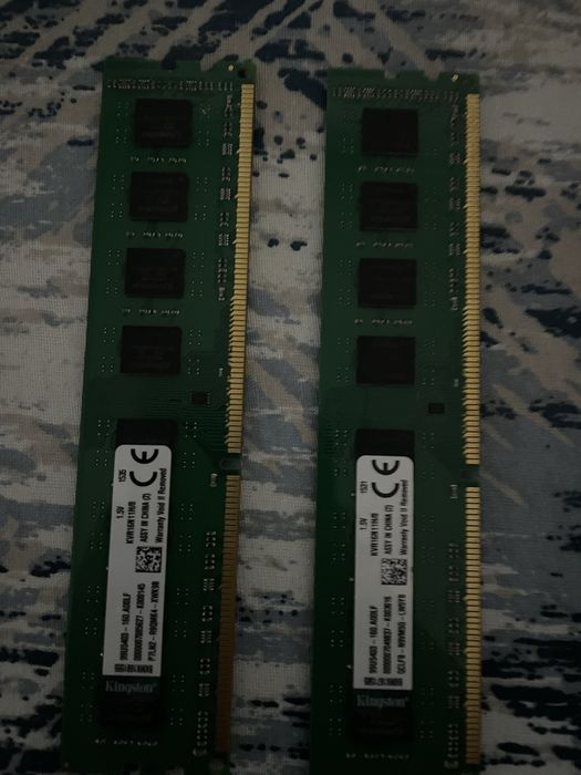 1. Memorie RAM Kingston DDR3 (2 plăcuțe de 8 GB) Identificare: Pe etichetă se vede codul KVR16N11H/8 (Kingston ValueRAM 8 GB, DDR3, 1600 MHz, 1.5V)