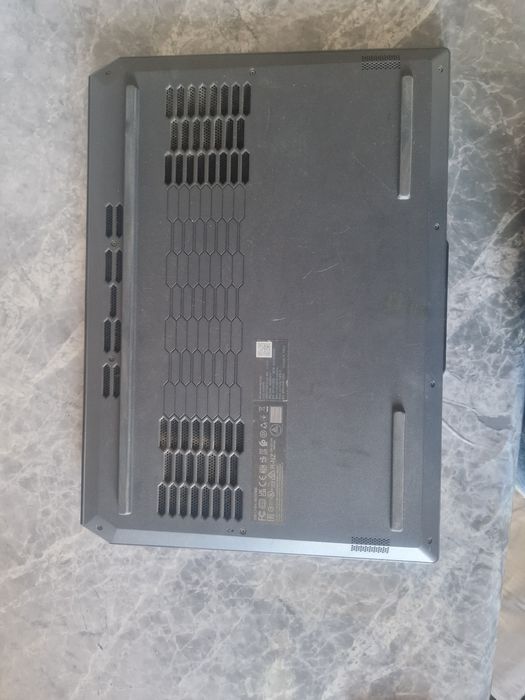 Laptop gaming RTX 4050 , Ryzen 7 7445HS , 16 Gb ddr5 , SSD 512