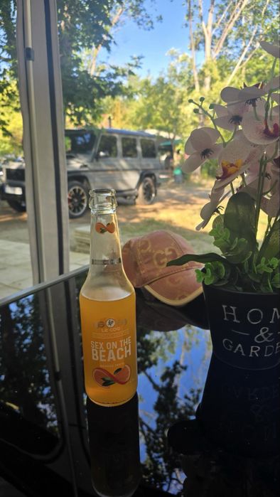 Каравана Гърция Hobby 2008г. 6 спални места, климатик, форселт и място 250кв. на къмпинг Аспровалта