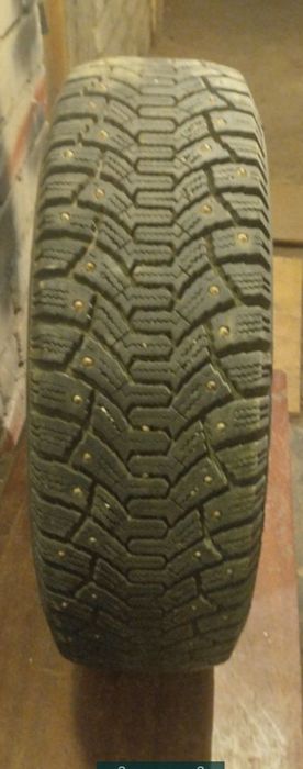 Продам шины зима кордиант 14R