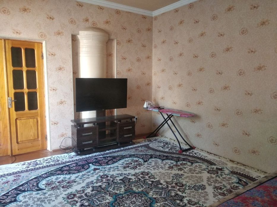 Mirobod tumani da hovli sotiladi