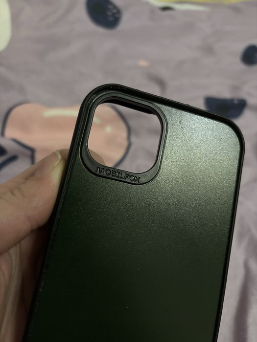 Husa Iphone13 si folie sticla