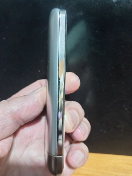 Продаеться Nokia C3-01 полусенсорный