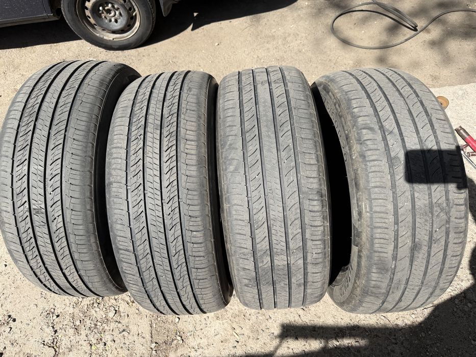 Продам комплект шин
