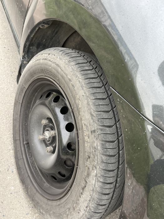 Нексия 3 сотилади