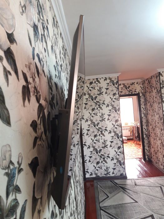 Продаётся телевизор Samsung Smart TV