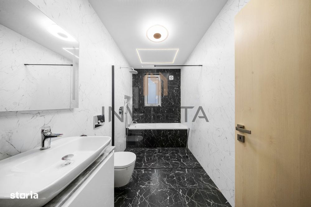 Duplex modern, spatios, pe o strada privata retrasa!