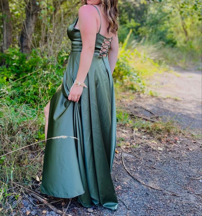 Официална Рокля