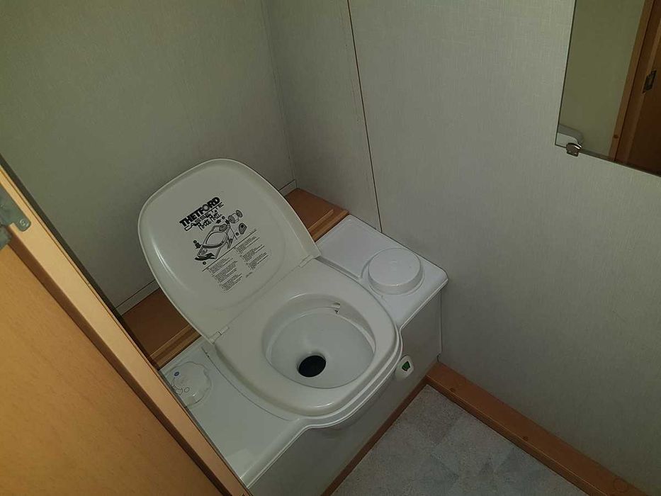 Идеално запазена каравана внос от Холандия