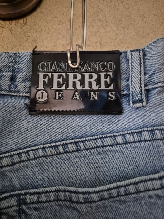 Продам джинсы женские