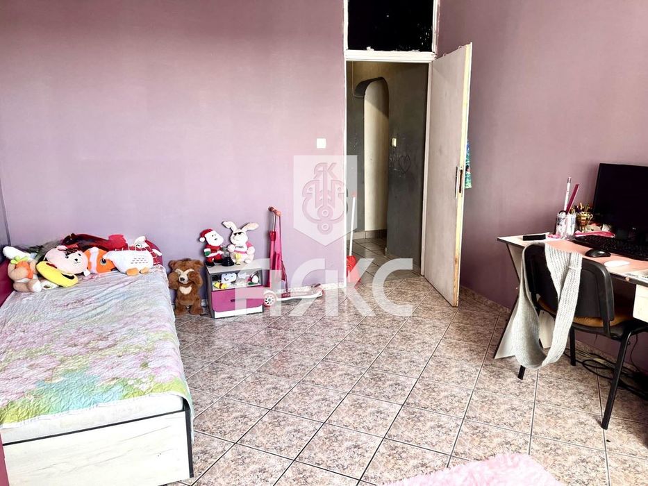 Продава се Тристаен апартамент в София, Обеля 1 - 88 кв.м за 1043 €/кв.м - Снимка #1