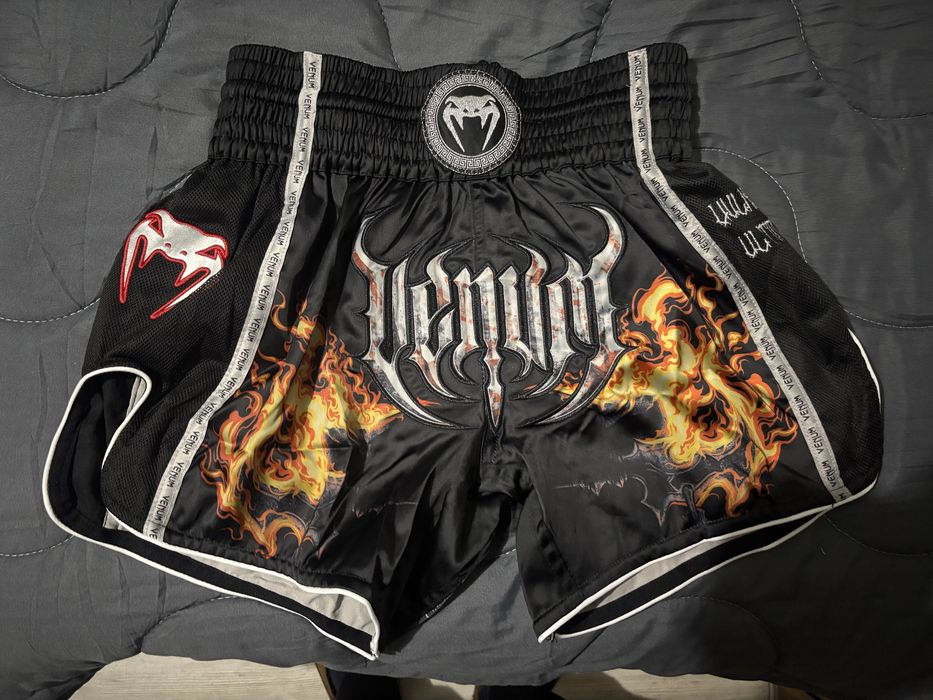 Шорти Venum S,L нови