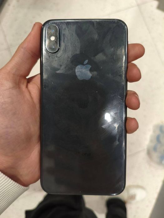 Iphone XS MAX srochna sotiladi