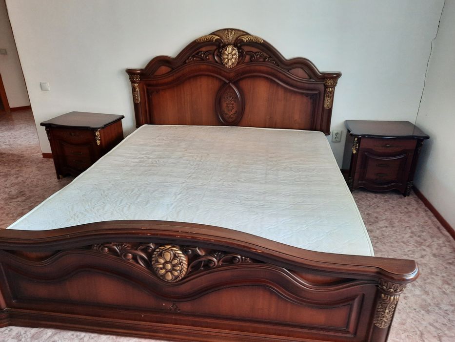 Продам спальный гарнитур!