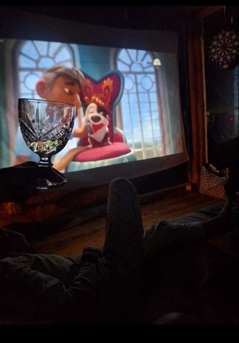 Караваната с киното Каравана под наем