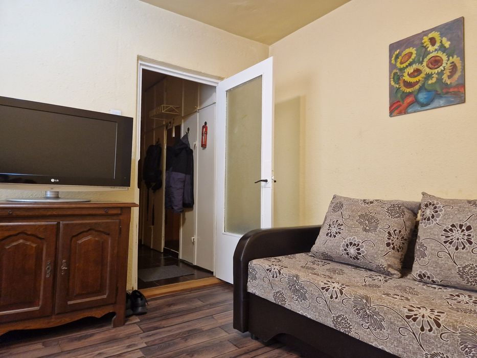 Garsoniera Valea Aurie